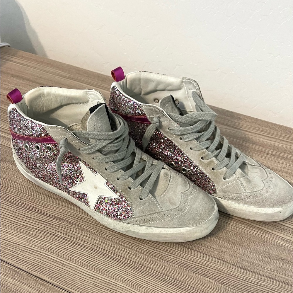 LIKE NEW Authentic Sparkly Pink Golden Goose Midstar